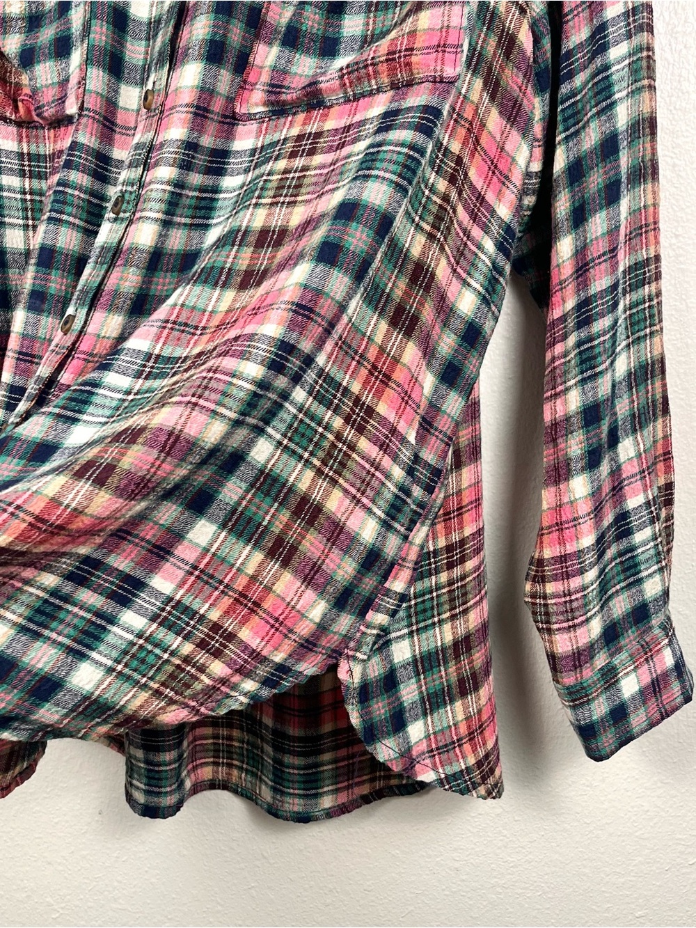 Anthropologie XL Pilcro Hadley Relaxed Pink & Green Plaid Button-Down Shirt Top - Picture 4 of 6